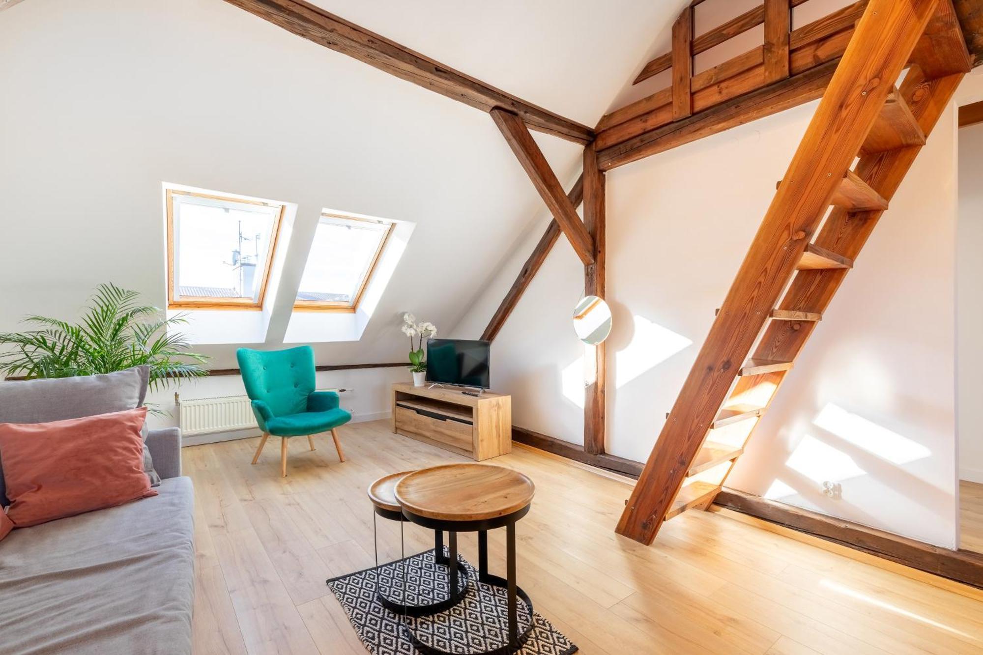 Apartment With Entresol Old Town คราคูฟ ภายนอก รูปภาพ